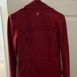 Long sleeve Zip up Jacket!